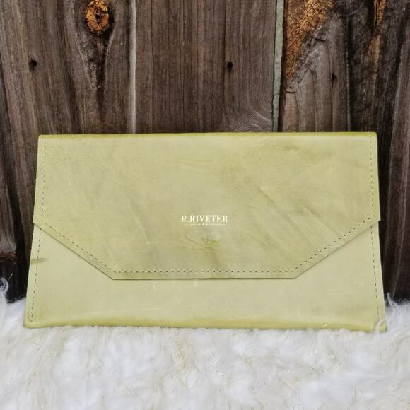Green Leather Envelope Clutch Handmade R. RIVETER Travel Document Folio USA VGUC - Picture 1 of 11